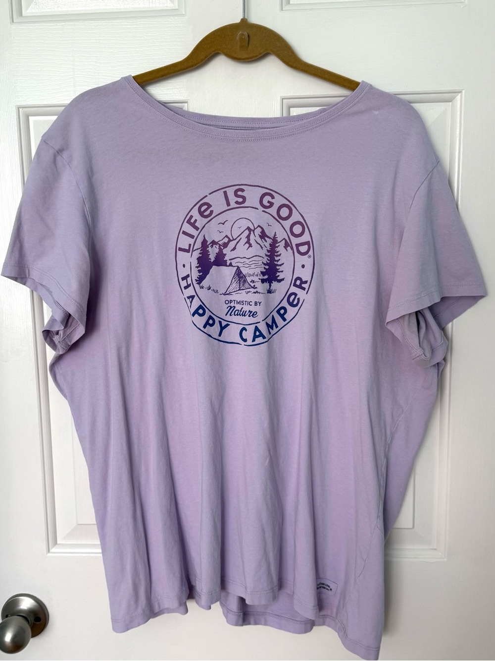 Life Is Good | Happy Camper Crusher-Lite Tee | Purple | XXL